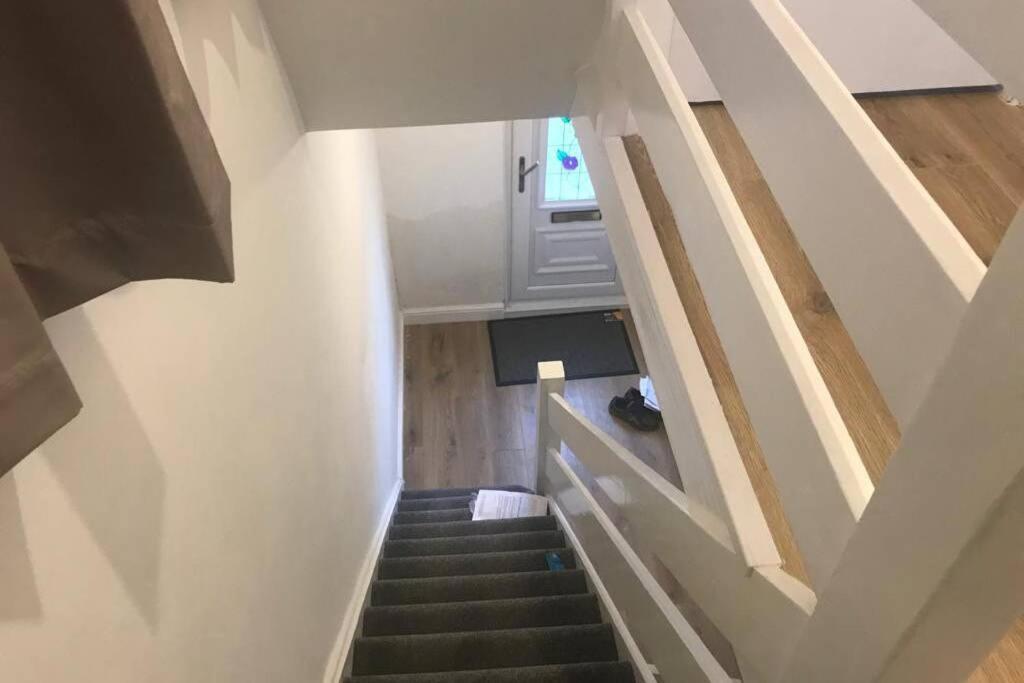The Dartford Five Bedrooms Attractive House Dış mekan fotoğraf